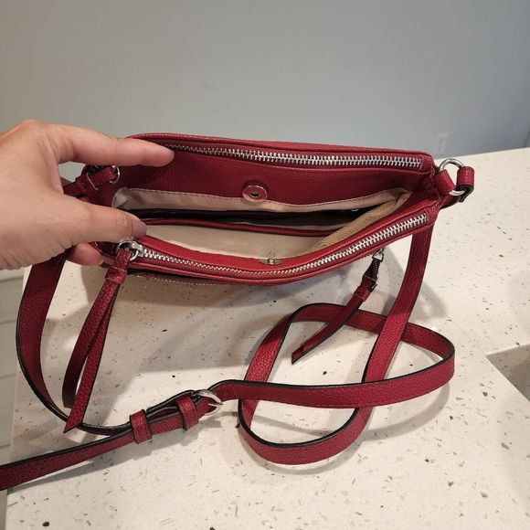 Dana Buchman red purse - Picture 8 of 10
